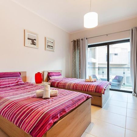Pender Lux Complex - 3Br Unit With Private Parking By 360 Estates Apartman San Ġiljan Kültér fotó