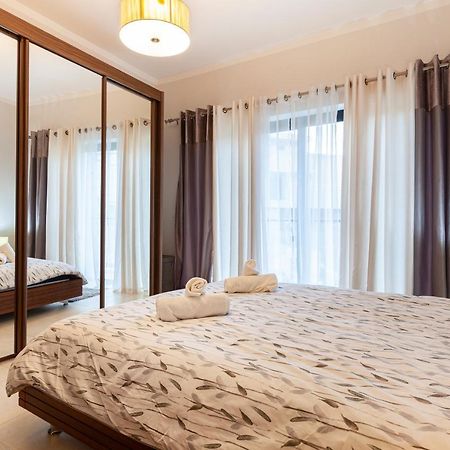 Pender Lux Complex - 3Br Unit With Private Parking By 360 Estates Apartman San Ġiljan Kültér fotó
