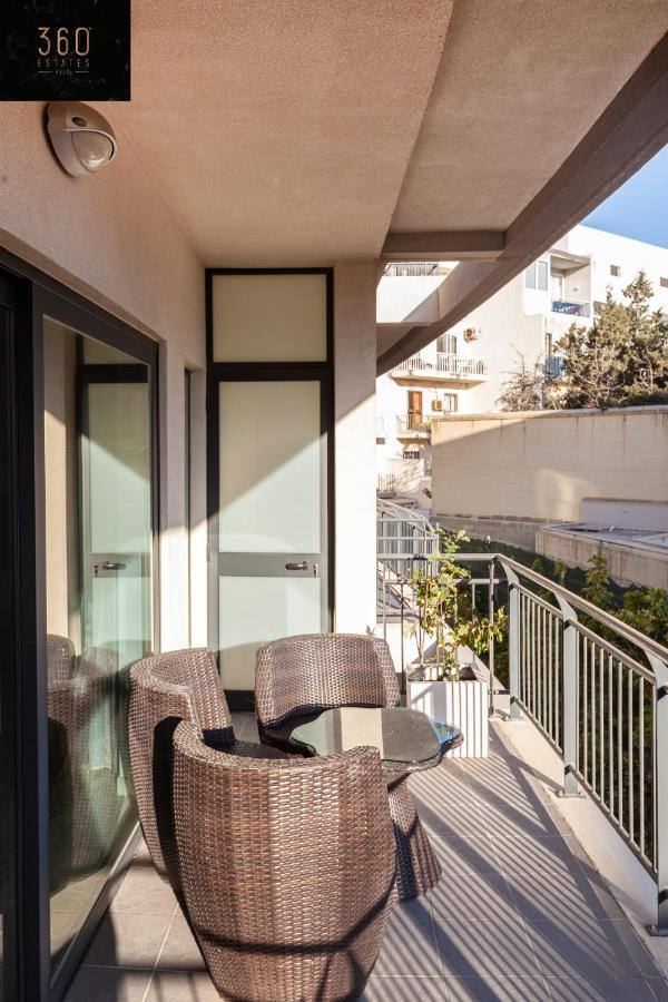 Pender Lux Complex - 3Br Unit With Private Parking By 360 Estates Apartman San Ġiljan Kültér fotó