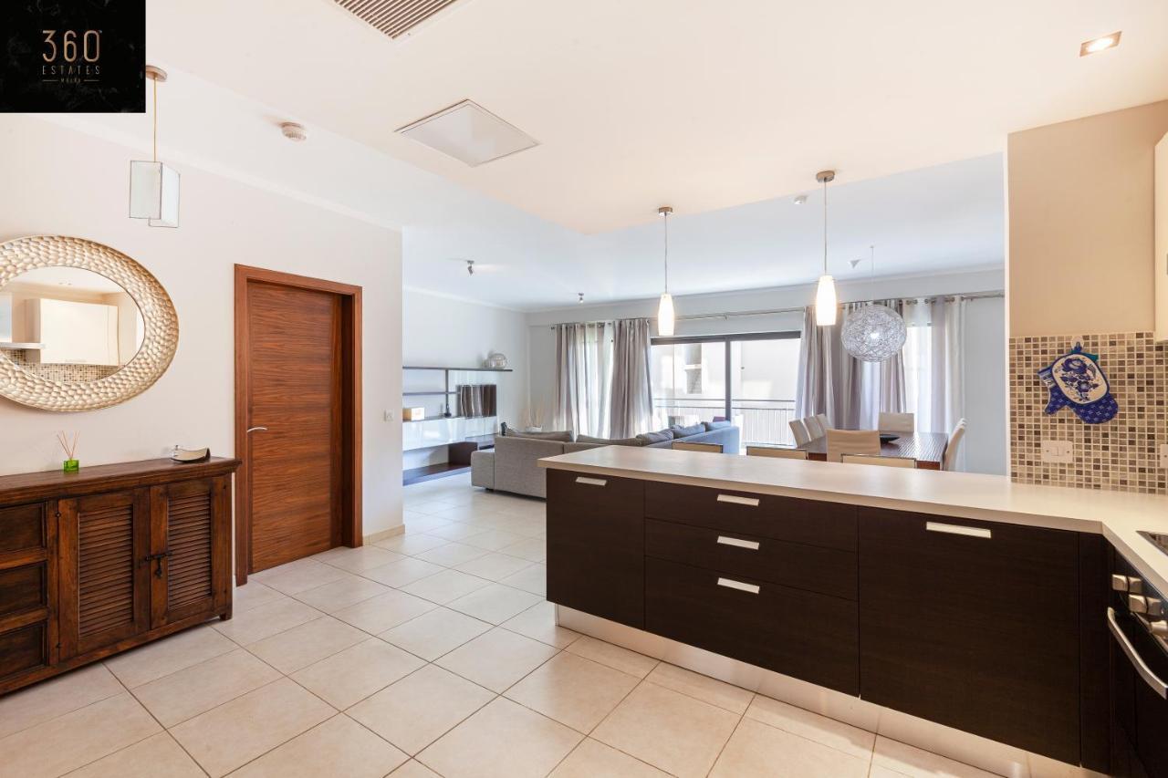 Pender Lux Complex - 3Br Unit With Private Parking By 360 Estates Apartman San Ġiljan Kültér fotó