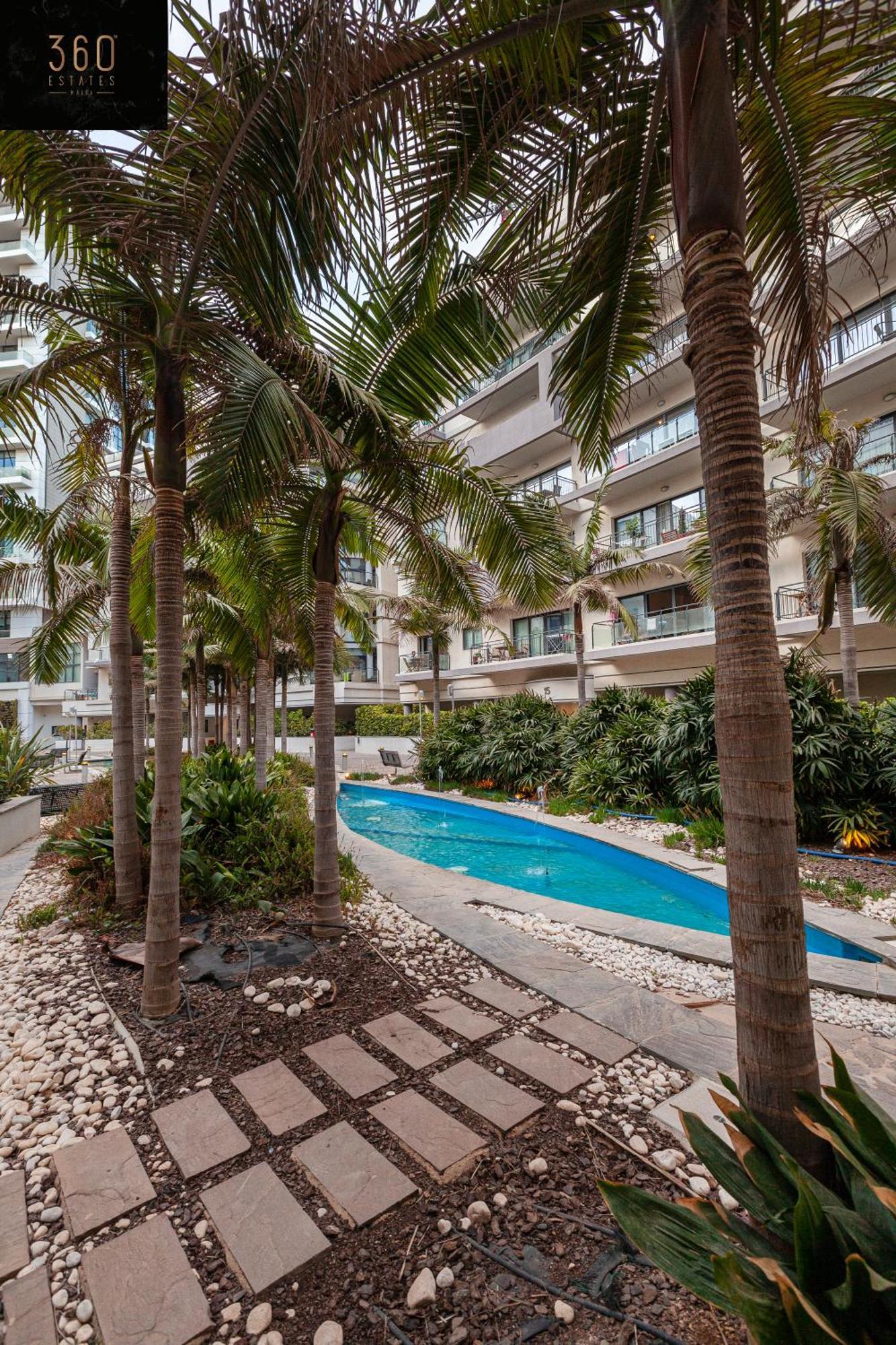 Pender Lux Complex - 3Br Unit With Private Parking By 360 Estates Apartman San Ġiljan Kültér fotó