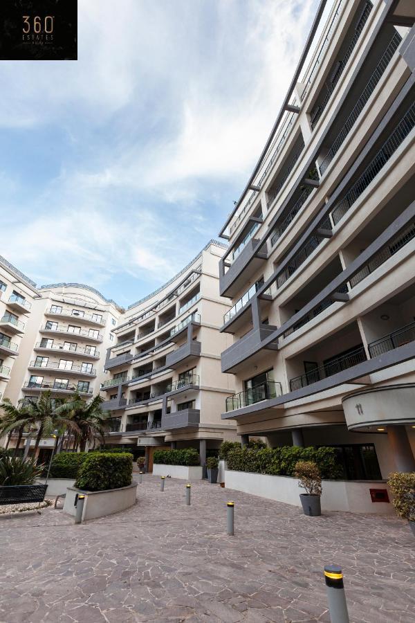 Pender Lux Complex - 3Br Unit With Private Parking By 360 Estates Apartman San Ġiljan Kültér fotó